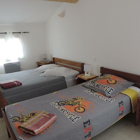 Les Cigales D'Estoublon Apartamento Exterior foto