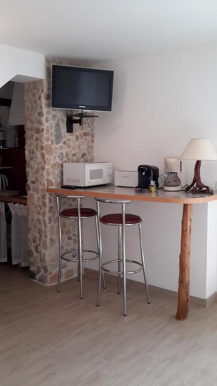 Les Cigales D'Estoublon Apartamento Quarto foto