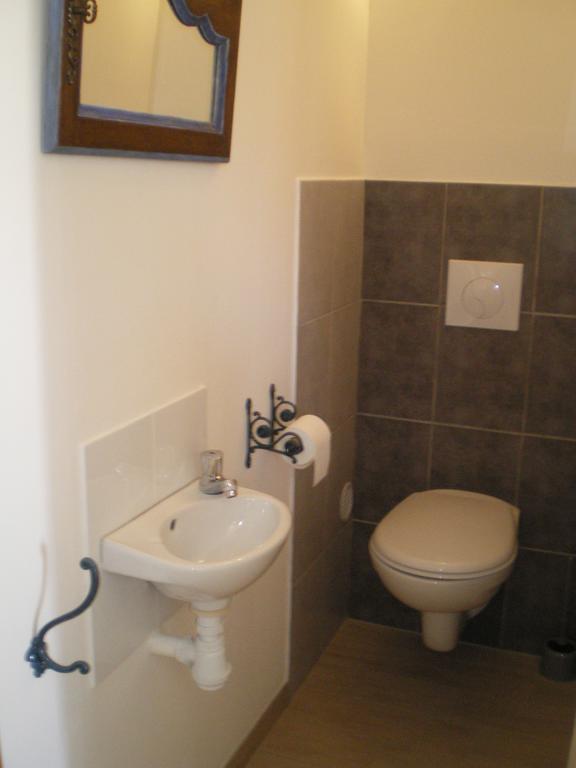 Les Cigales D'Estoublon Apartamento Quarto foto